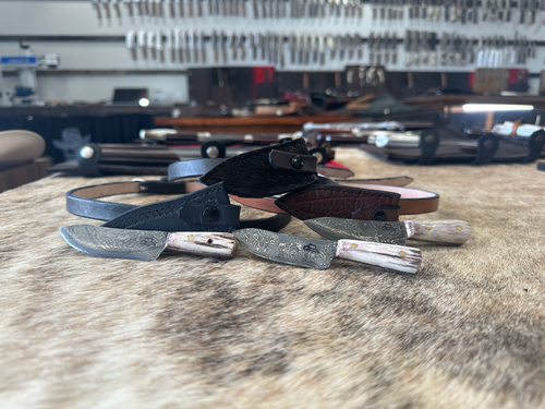 Hat Knife (Damascus) 3